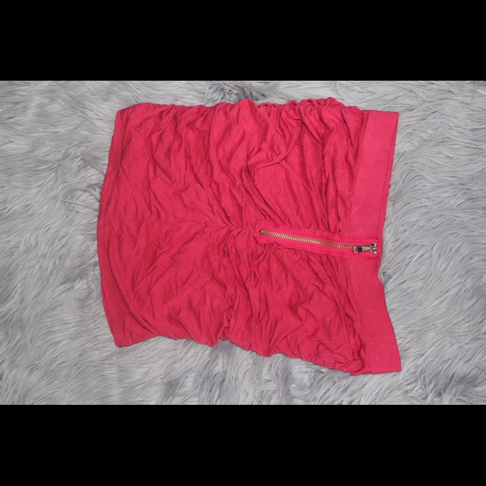 Pink scrunch skirt